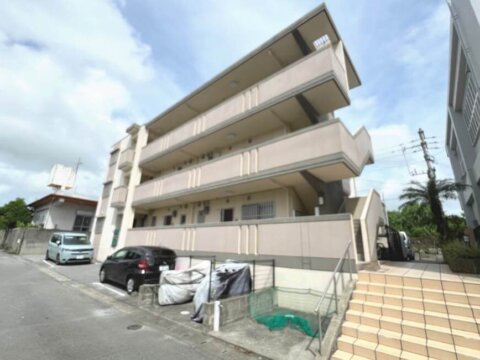 豊見城市内の売アパート【築10年・RC・表面利回り4.3%・30年一括借上】